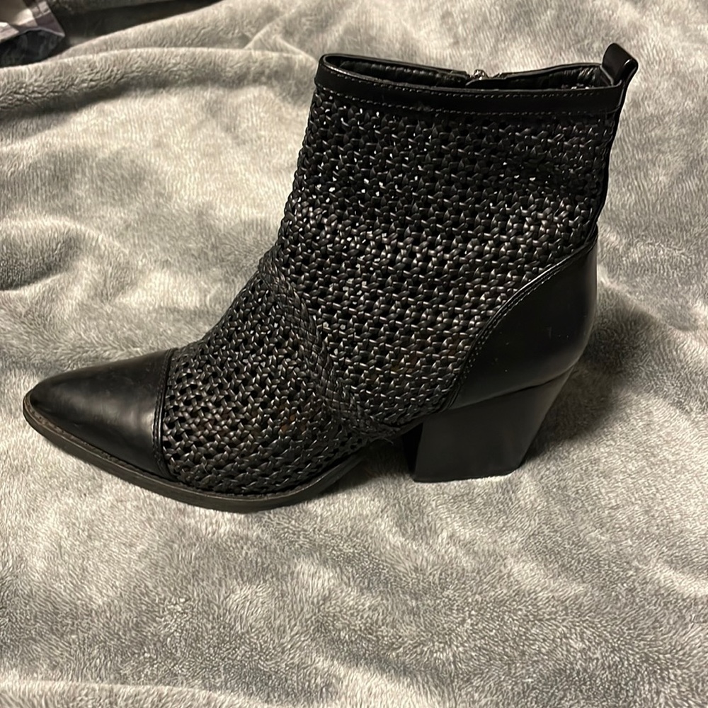 Sam Edelman ankle boots , has a little scratch